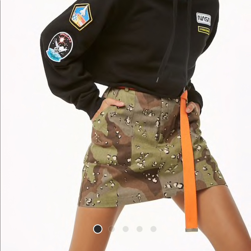 Camo skirt